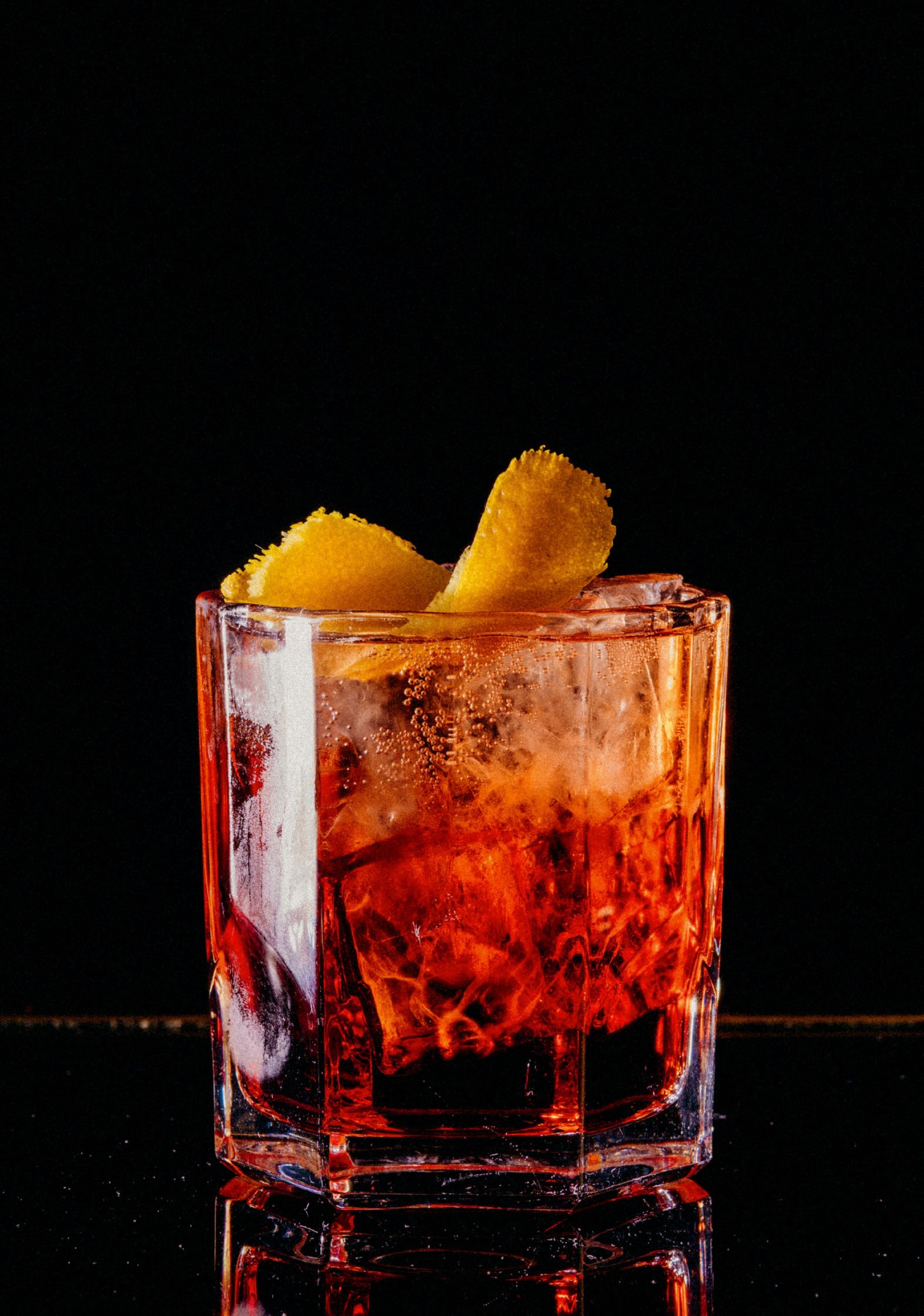 Recipe: 3cl Campari 3cl Antica Formula Splash of Soda